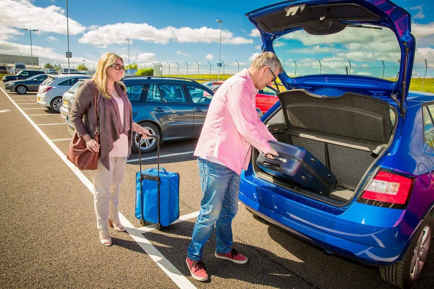Alltagsauto auf einer Reise